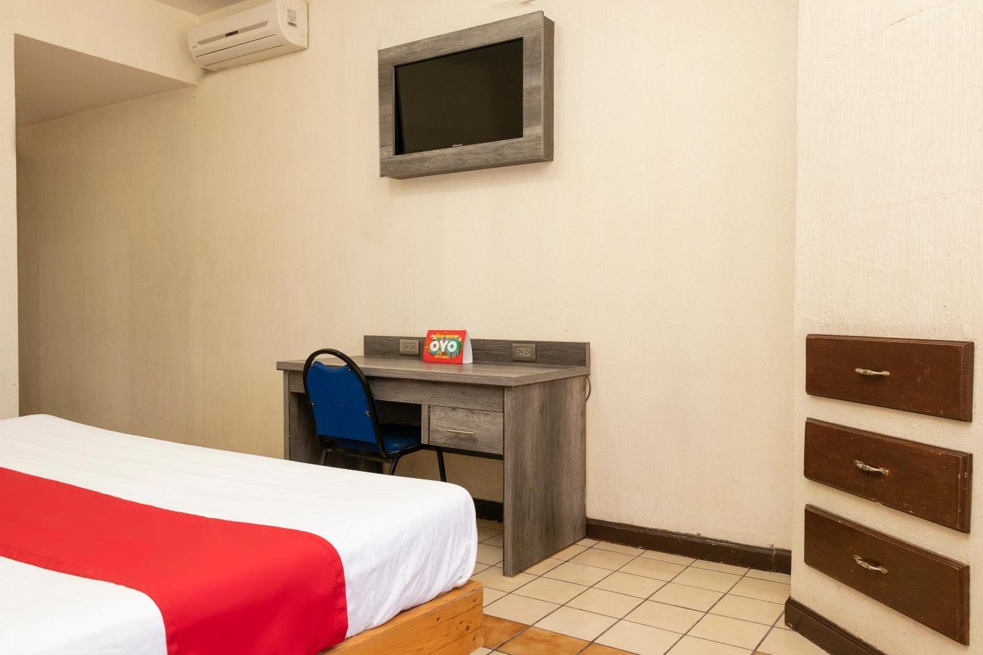 Oyo Hotel Real Del Sur, Estadio Chihuahua Luaran gambar