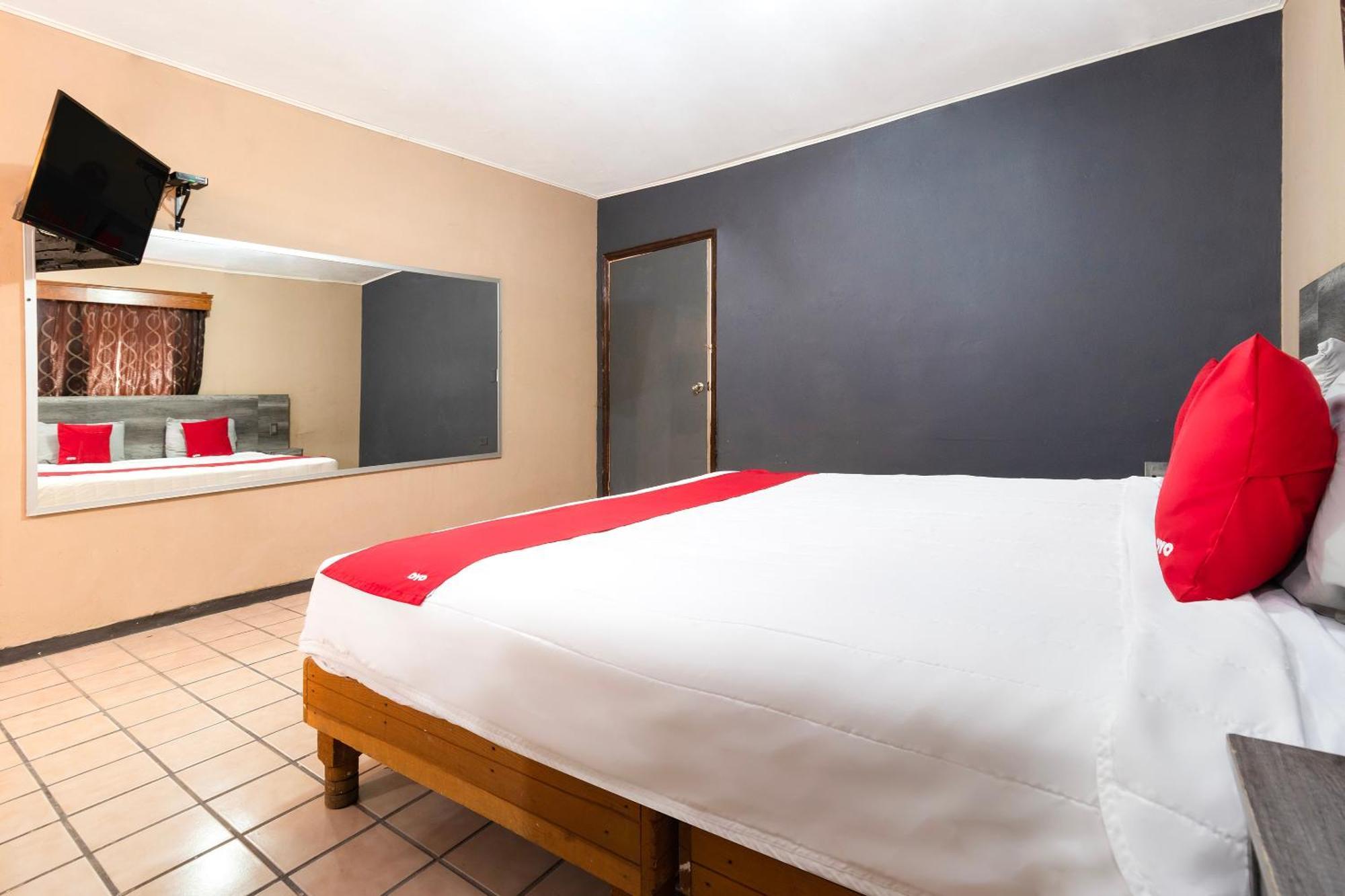 Oyo Hotel Real Del Sur, Estadio Chihuahua Luaran gambar