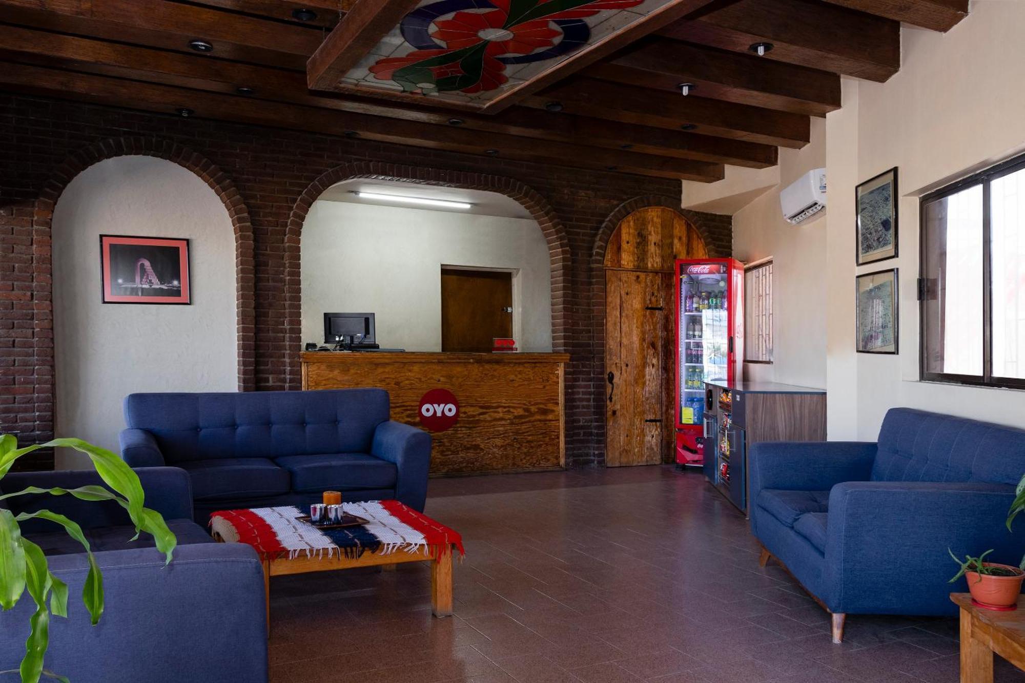 Oyo Hotel Real Del Sur, Estadio Chihuahua Luaran gambar